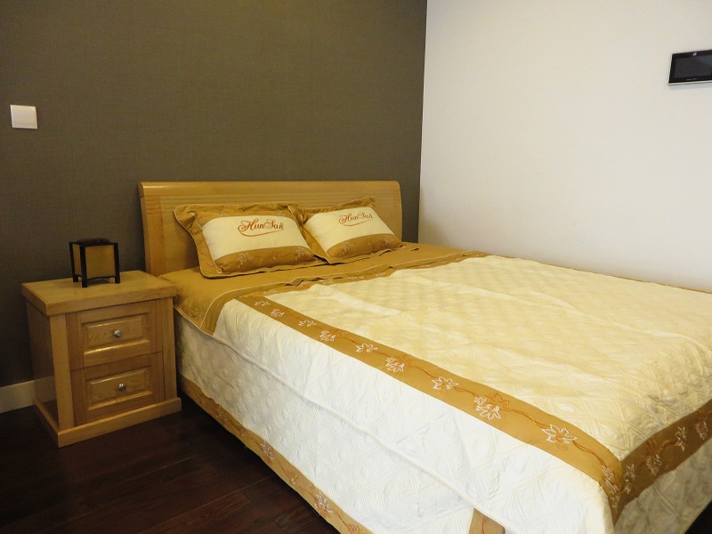 Cozy studio apartment in Lancaster Tower, Ba Dinh for rent